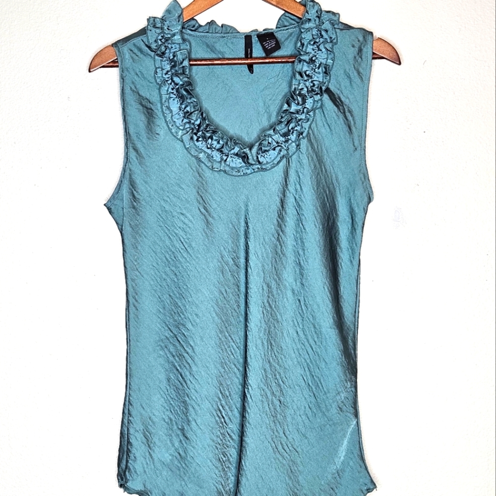 New Directions Tank Top Ruffled V-Neck Sleeveless Size Large